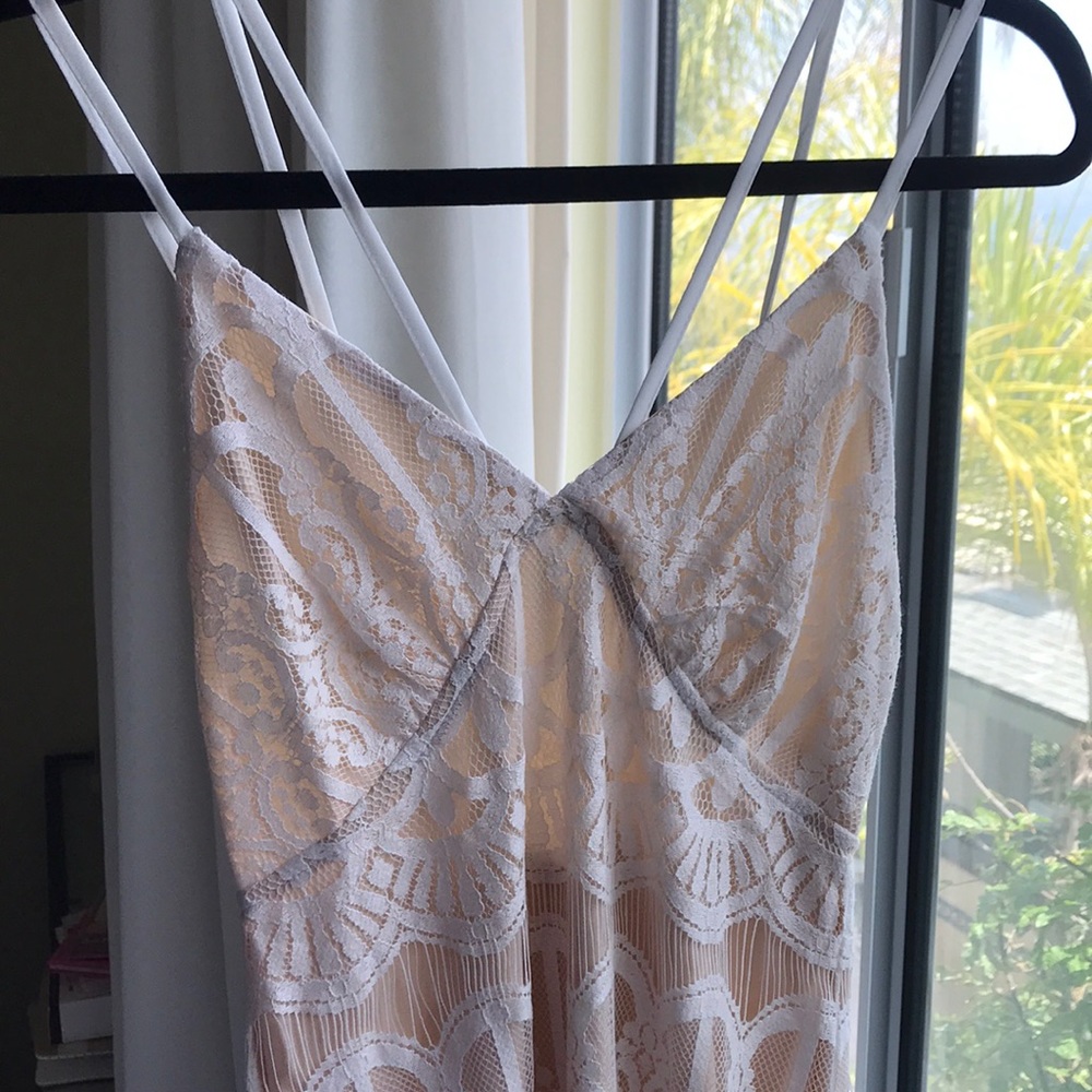 Nude dress with white lace